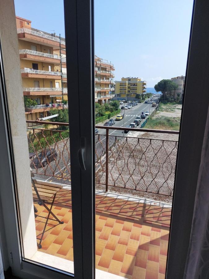 Ferienwohnung Casa Laura Ventimiglia Exterior foto